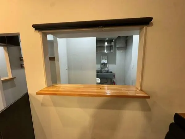 亀有のカフェ・喫茶店居抜きの内装