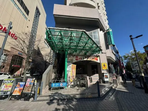 亀有のカフェ・喫茶店居抜きの外観