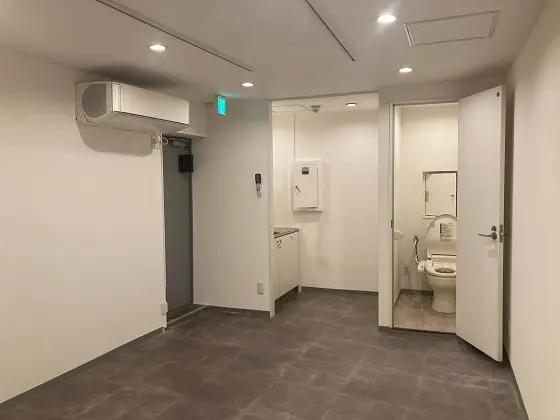 貸店舗(事務所仕様)の内装