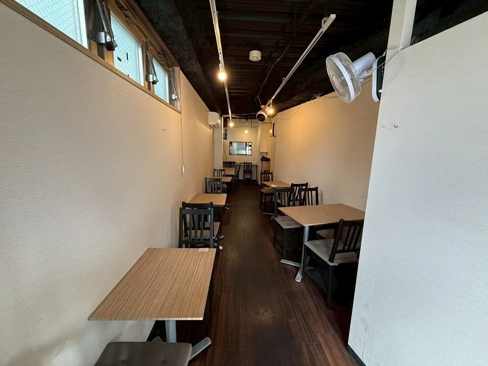 居酒屋の居抜き物件の内装