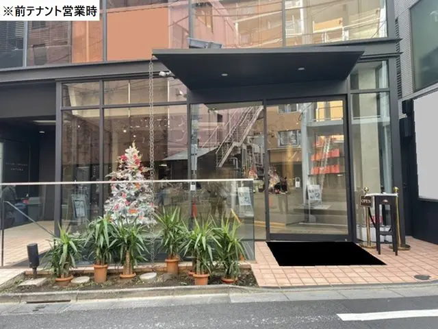 表参道の居抜き店舗の外観