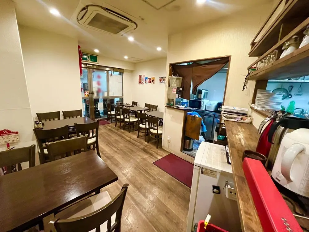 中華料理の居抜き物件の内装