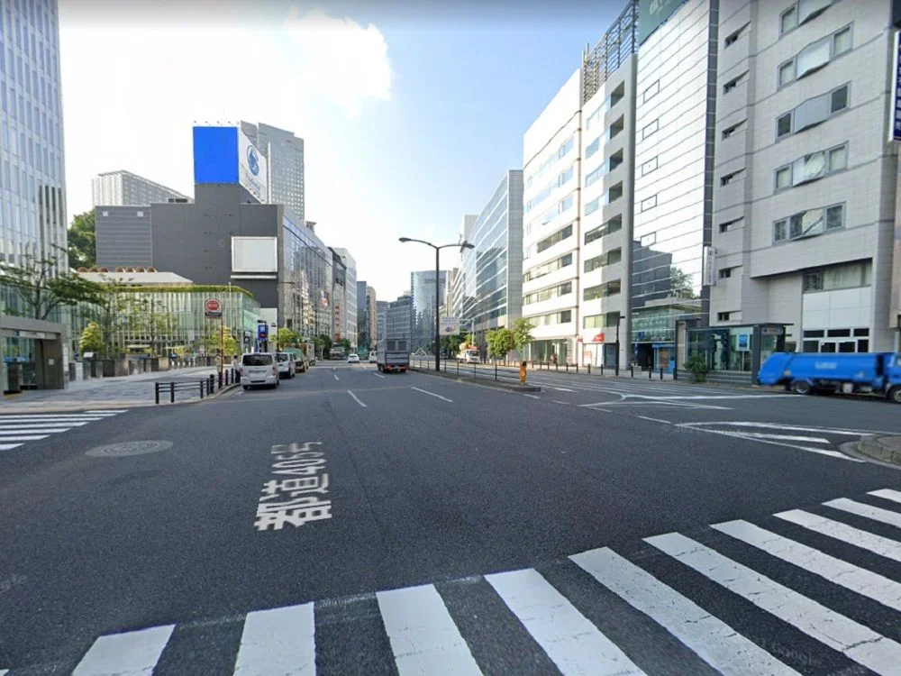 赤坂見附のスケルトン店舗物件の周辺