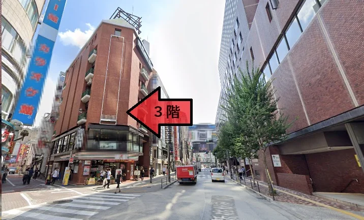 貸店舗(スケルトン)の外観