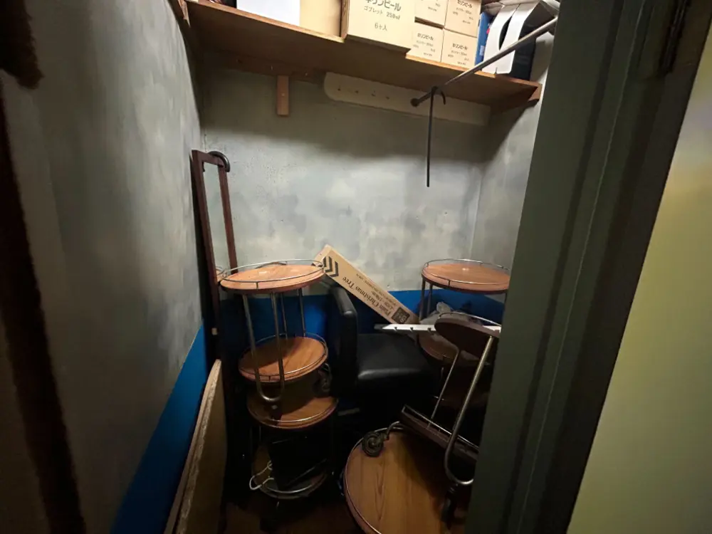 川口のスナック・パブ居抜きの内装