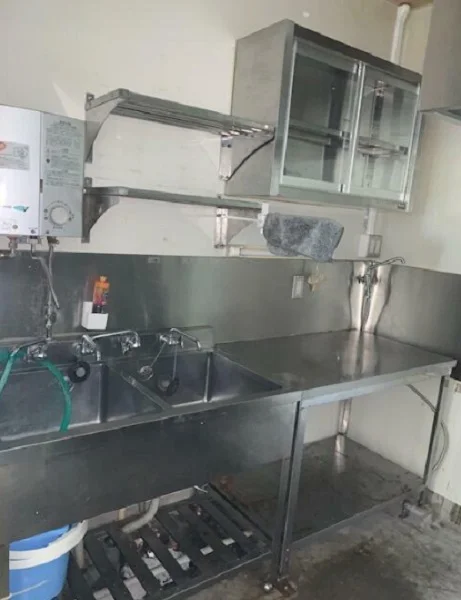 北野の居抜き店舗の厨房