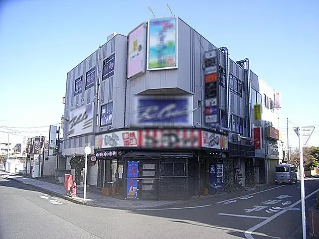 小作の居抜き店舗の外観