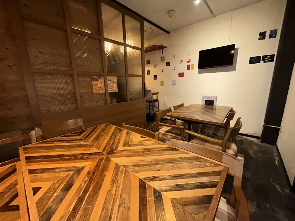 居酒屋の居抜き物件の内装