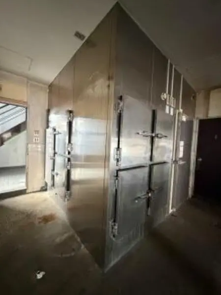 天王町のテイクアウト居抜きの内装