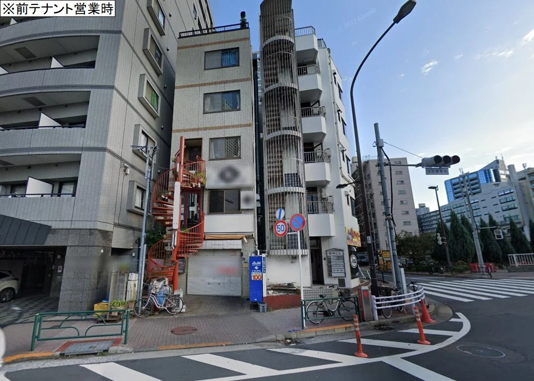 田町のスケルトン店舗物件の外観