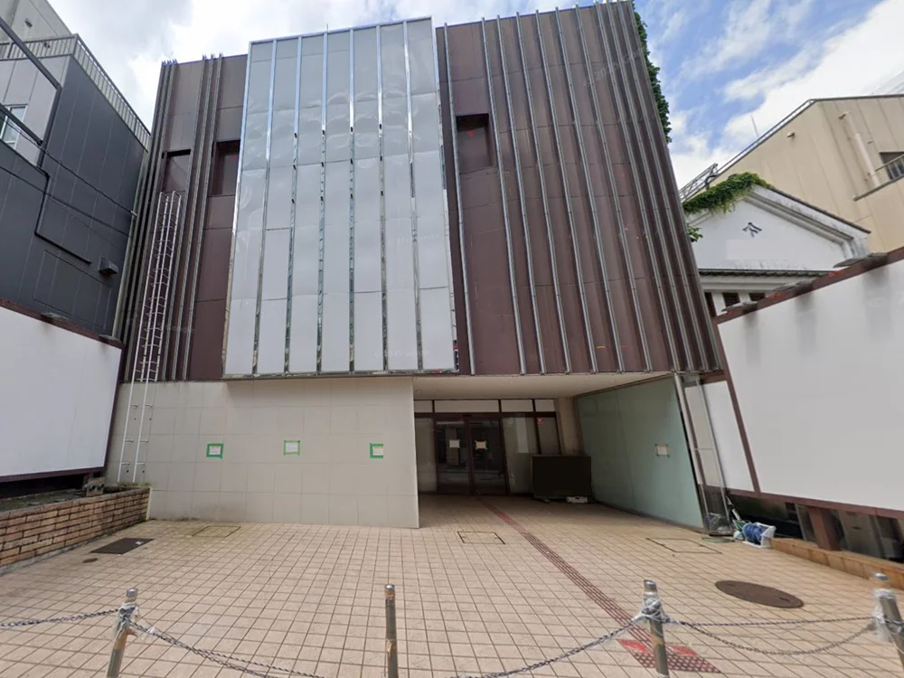 町田の居抜き店舗の外観