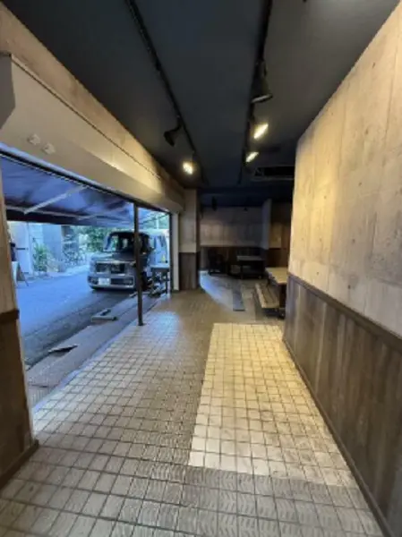 貸店舗(スケルトン)の内装