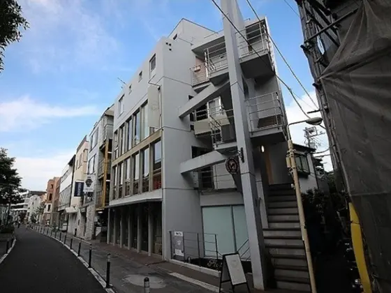 美容室・理容室の居抜き物件の外観
