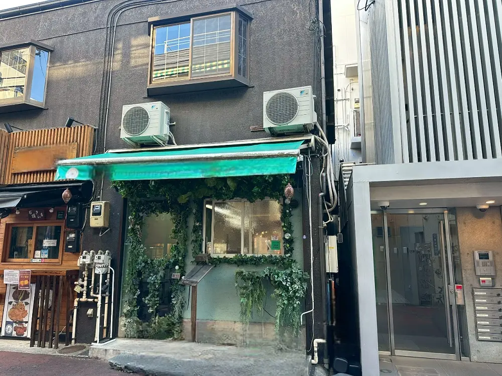 カフェ・喫茶店の居抜き物件の外観