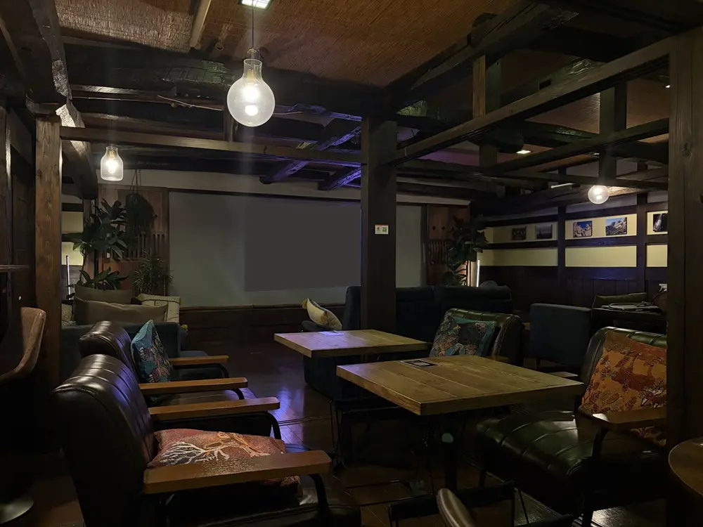 カフェ・喫茶店の居抜き物件の内装