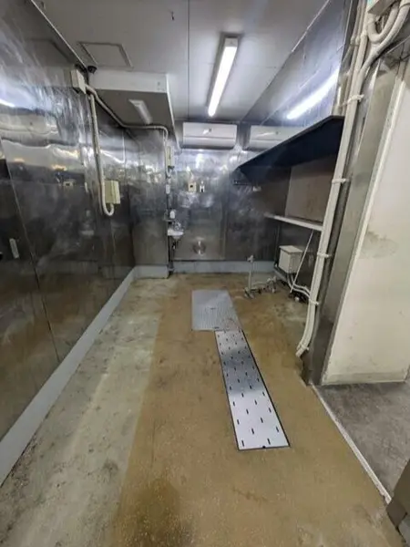 西川口の居抜き店舗の厨房