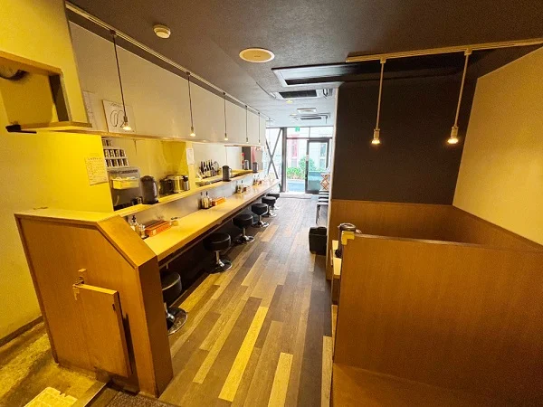 戸塚の居抜き店舗の内装