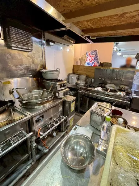 ラーメンの居抜き物件の厨房