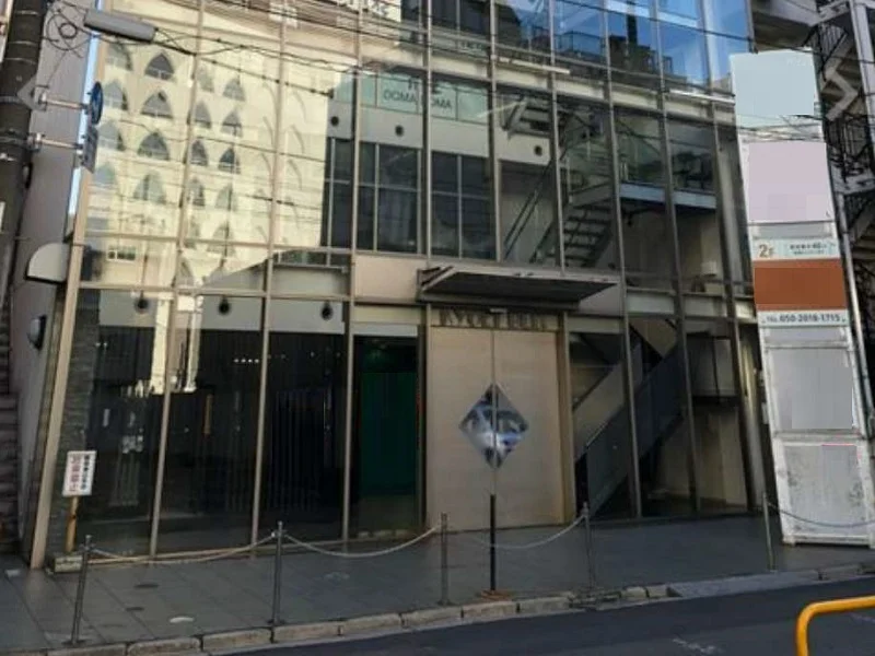 柏のスケルトン店舗物件の外観