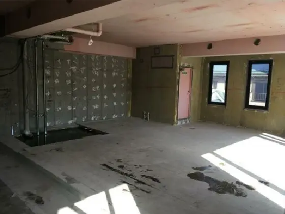 みずほ台のスケルトン物件の内装