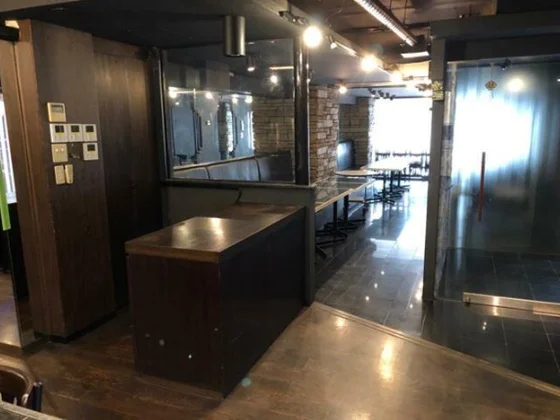 新松戸の和食居抜きの内装