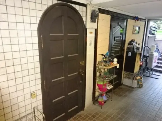 荻窪のBAR・ショットバー居抜きのエントランス