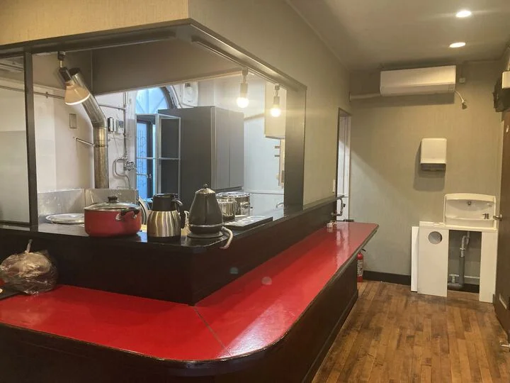 ラーメンの居抜き物件の内装