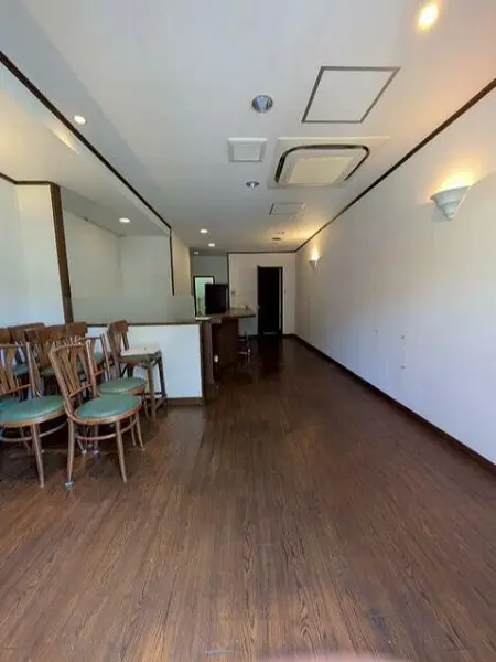 戸部のカフェ・喫茶店居抜きの内装