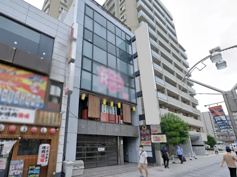 本厚木の居抜き店舗の外観