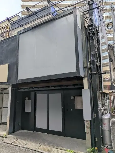 スナック・パブの居抜き物件の外観