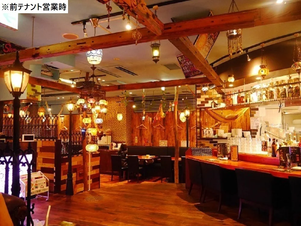 柏のダイニングバー居抜きの内装