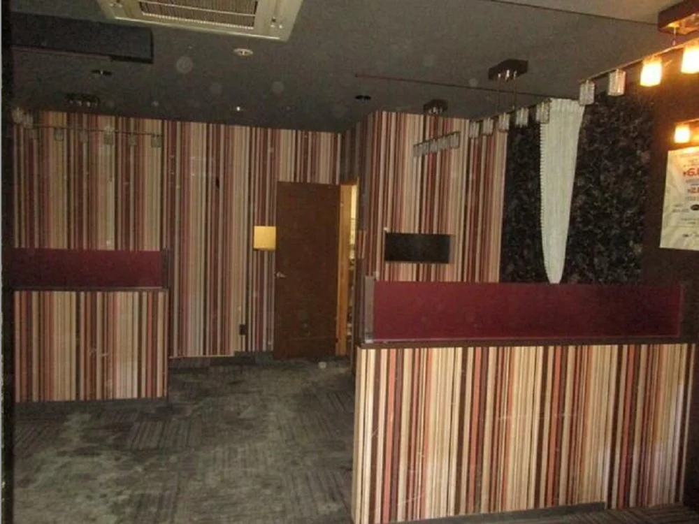 横須賀中央の居抜き店舗の内装