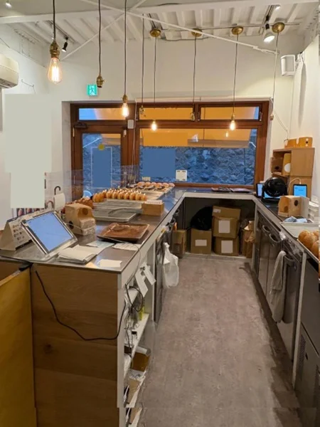 テイクアウトの居抜き物件の内装