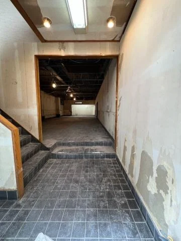 貸店舗(スケルトン)の内装