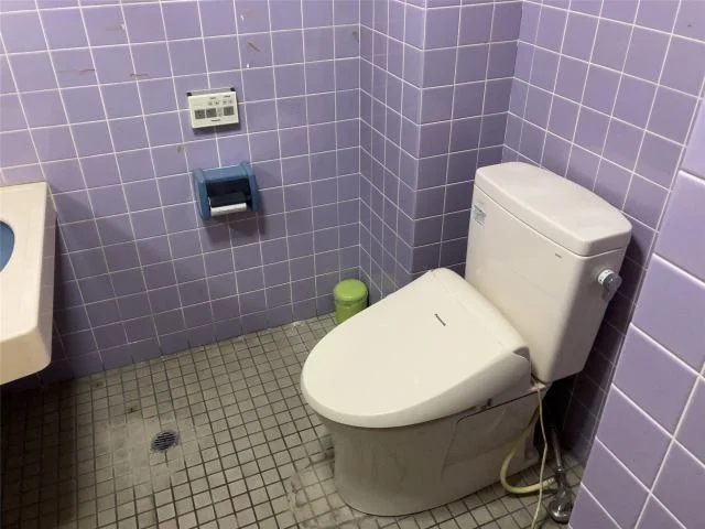 貸店舗(スケルトン)の内装