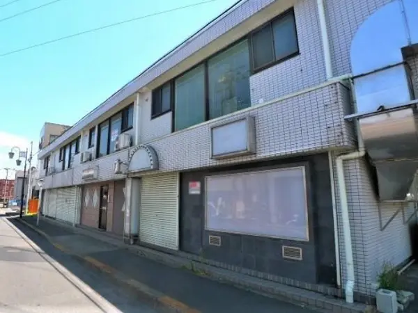 スナック・パブの居抜き物件の外観