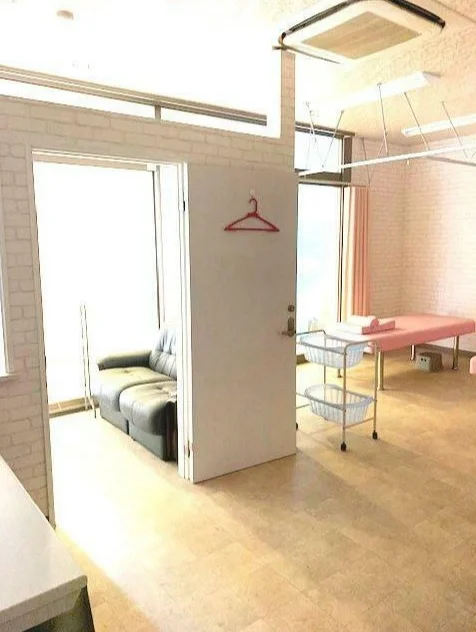 二和向台の居抜き店舗の内装