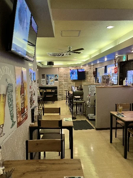 ダイニングバーの居抜き物件の内装