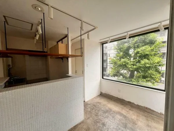 護国寺の居抜き店舗の内装