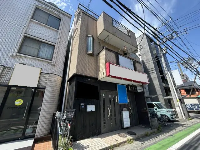 スナック・パブの居抜き物件の外観