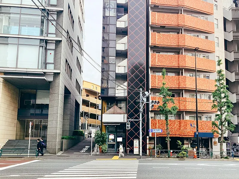 代官山の事務所仕様物件の外観