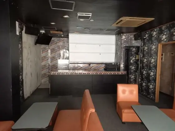 スナック・パブの居抜き物件の内装