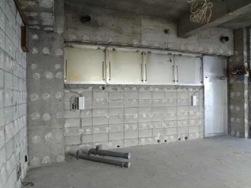 貸店舗(スケルトン)の内装