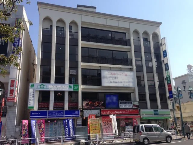 行徳のスケルトン店舗物件の外観