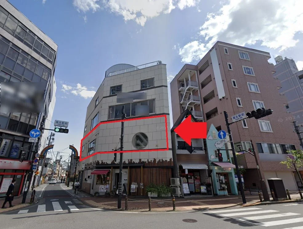 貸店舗(スケルトン)の外観