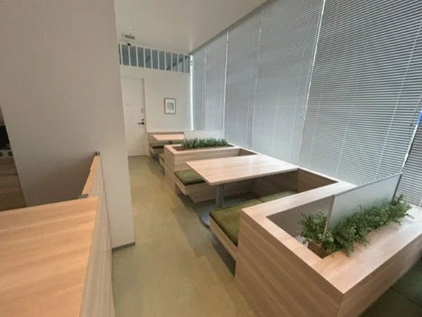 貸店舗(スケルトン)の内装