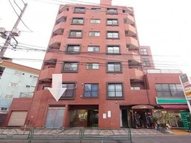 大久保のスケルトン物件の外観