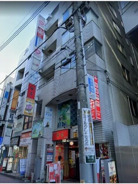 貸店舗(スケルトン)の外観