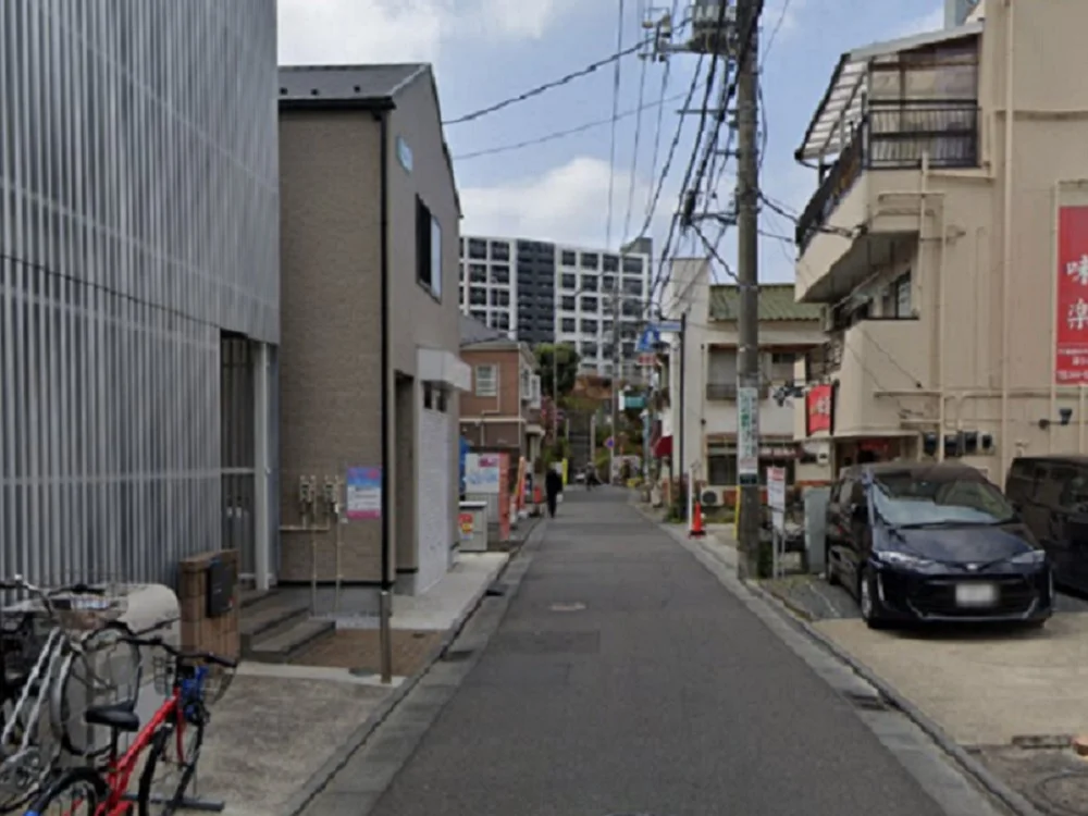 貸店舗(スケルトン)の周辺