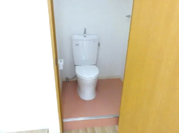 新狭山の事務所仕様店舗物件のトイレ